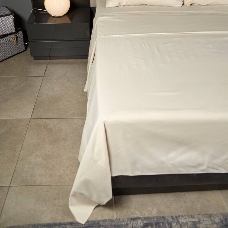 Authentic Hotel and Spa 1800 TC Brushed Microfiber Sheet Set with 4 Line Embroidery
