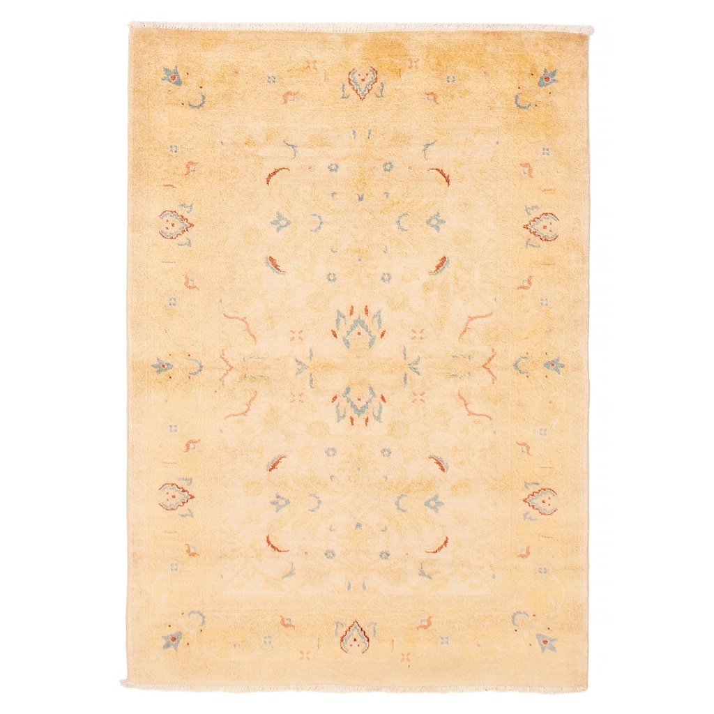 ECARPETGALLERY Hand-knotted Peshawar Oushak Ivory Wool Rug - 4'1 x 5'10