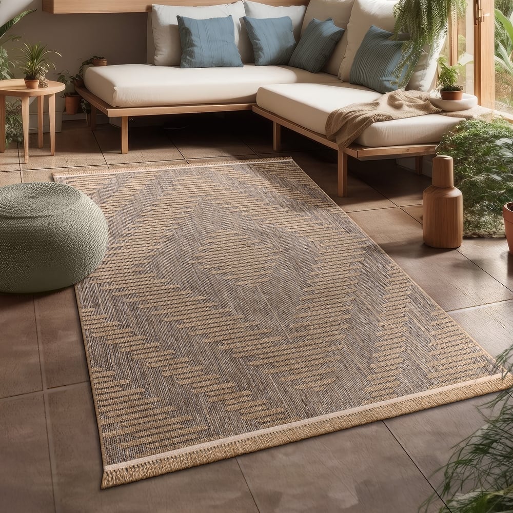 Indoor and Outdoor Rug Natural Look with Diamond Pattern