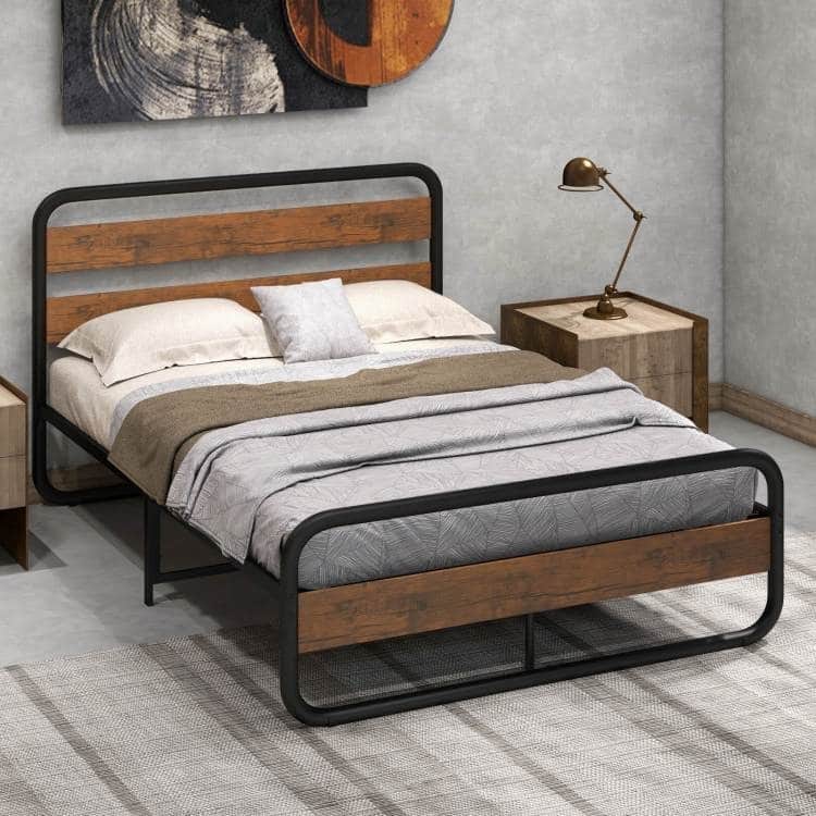 Farmhouse Style Wood and Metal Platform Bed with Footboard