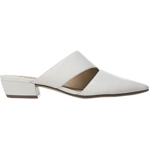 naturalizer bev mule