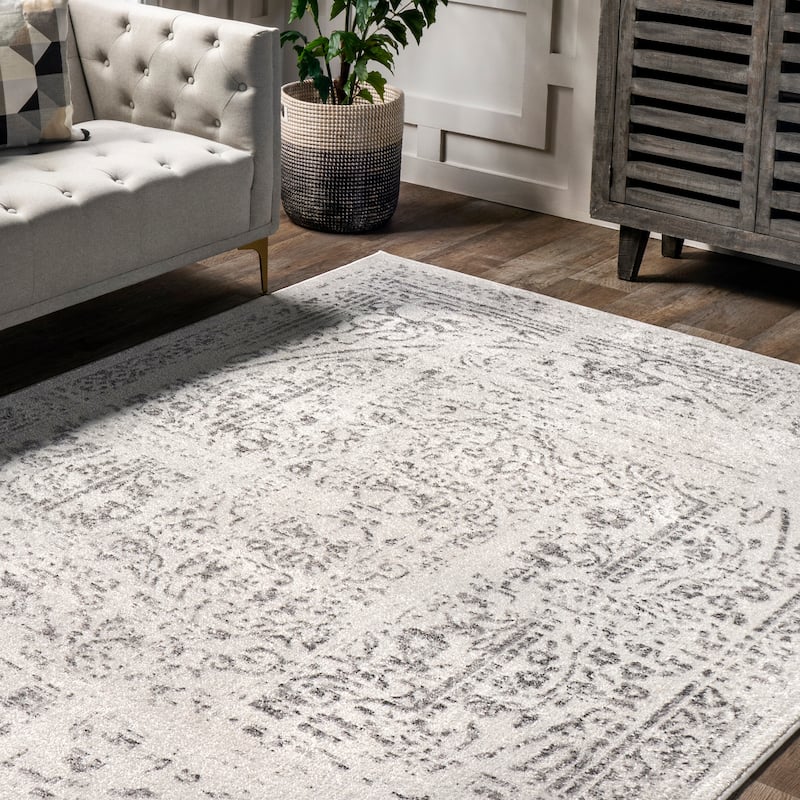 Nuloom Wren Traditional Faded Area Rug