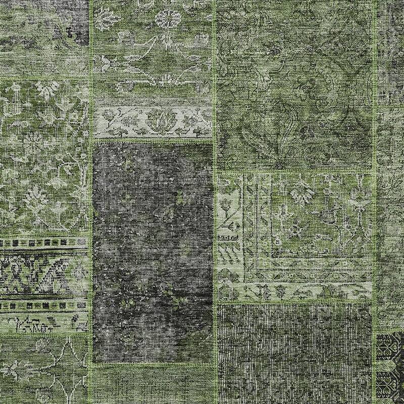 HomeRoots Patchwork Transitional Rectangle Outdoor Rug