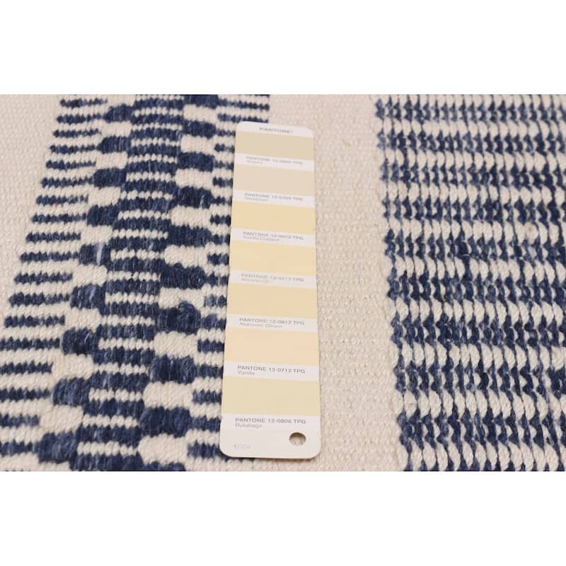 Ankara Cream, Navy Kilim 4'10" x 8'2" - 4'10 x 8'2