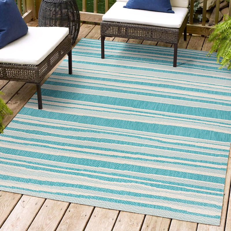 JONATHAN Y Chevron Wavy Stripe Modern Indoor/Outdoor Area Rug