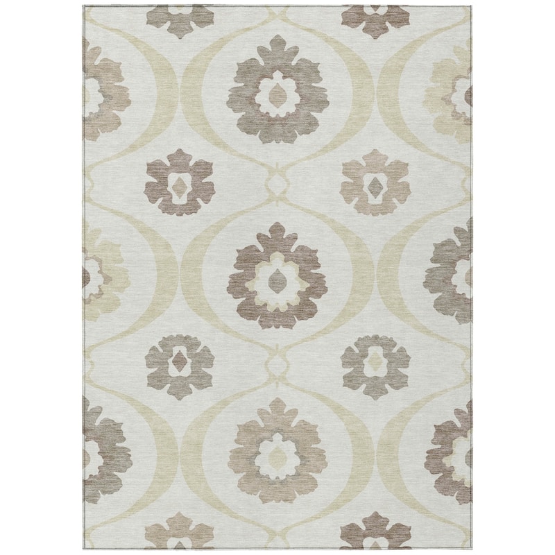 HomeRoots Medallion Transitional Rectangle Outdoor Rug