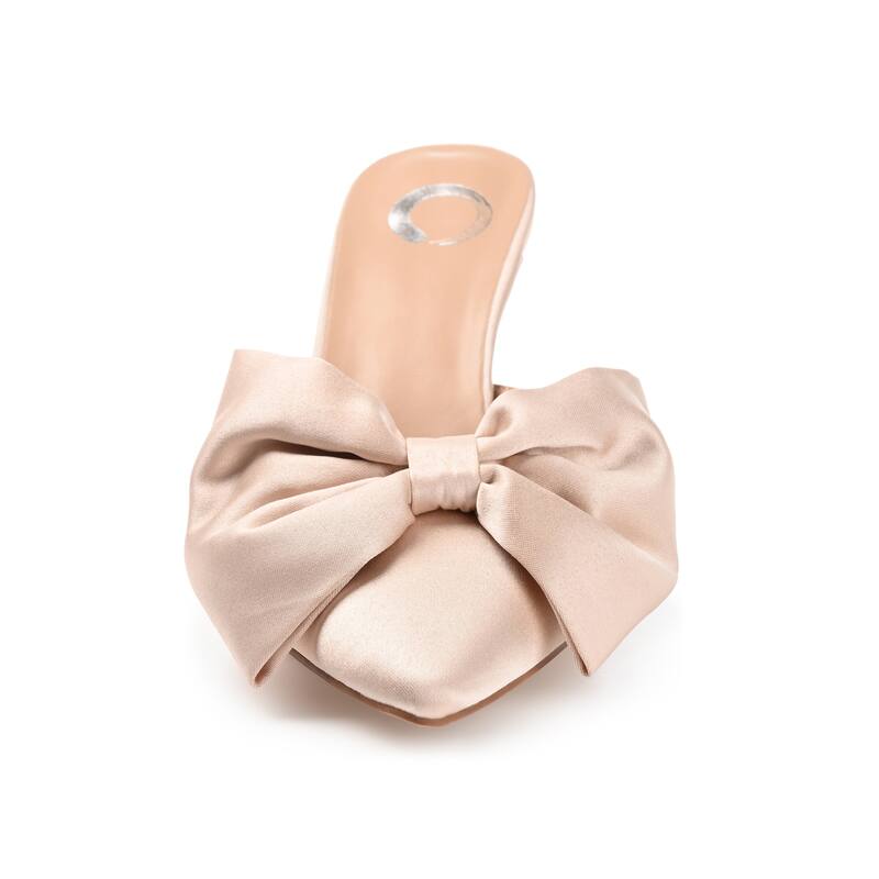 Journee Women's Tiarra Medium and Wide Width Evening Pumps - Medium - Ivory - 9