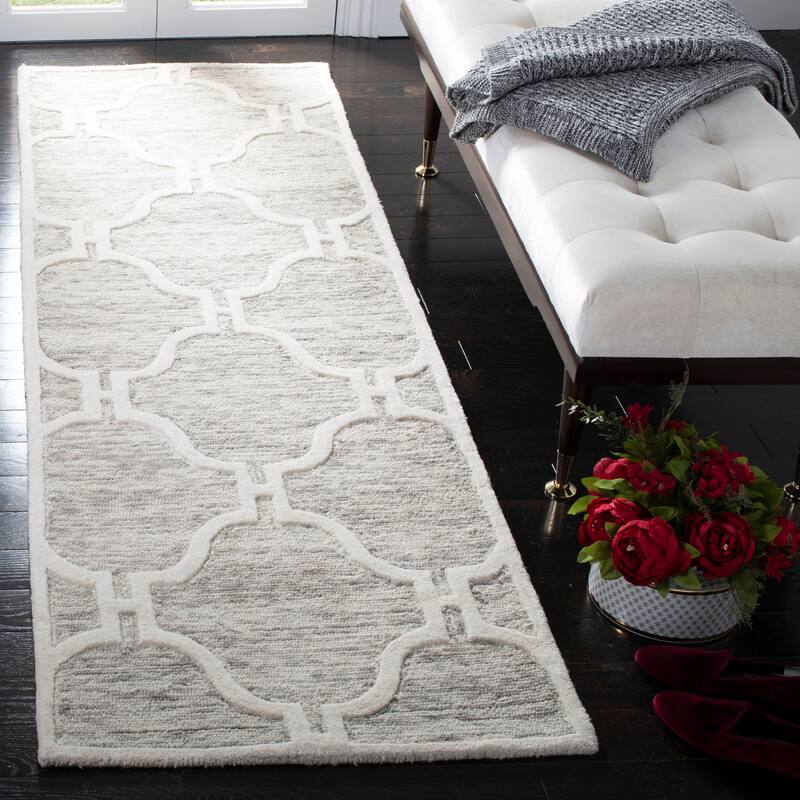 SAFAVIEH Handmade Cambridge Tilli Modern Wool Rug - 2'6" x 8' Runner - Light Brown/Ivory