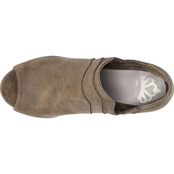 fergalicious holiday bootie