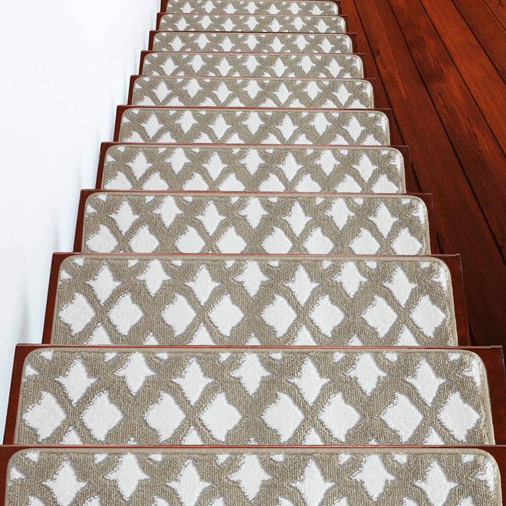 SUSSEXHOME Floral Collection Stair Treads 9 in. x 28 in.
