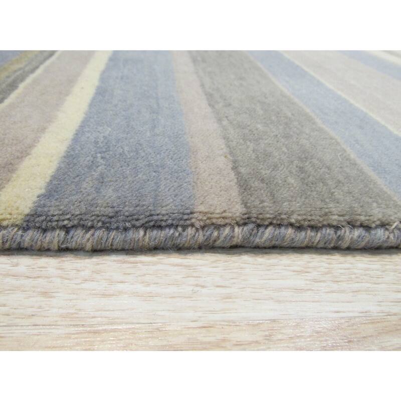 Light Blue/Cream Handmade Wool Transitional Striped Rug, 4' x 6' - Soft striped wool rug with modern charm. - N/A