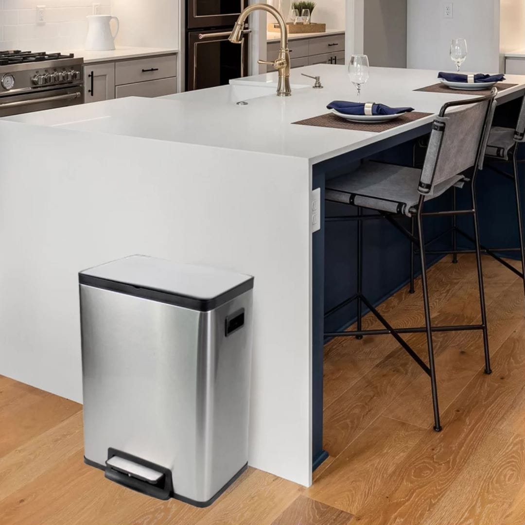 https://ak1.ostkcdn.com/images/products/is/images/direct/5df371f752cc2c965c6968596e3e677b0ee5442a/10.5-Gallon-Trash-Can-Stainless-Steel-Rectangular-Kitchen-Trash-Can.jpg