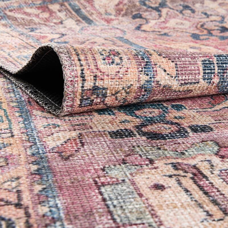 Transitional Pria Collection Area Rug