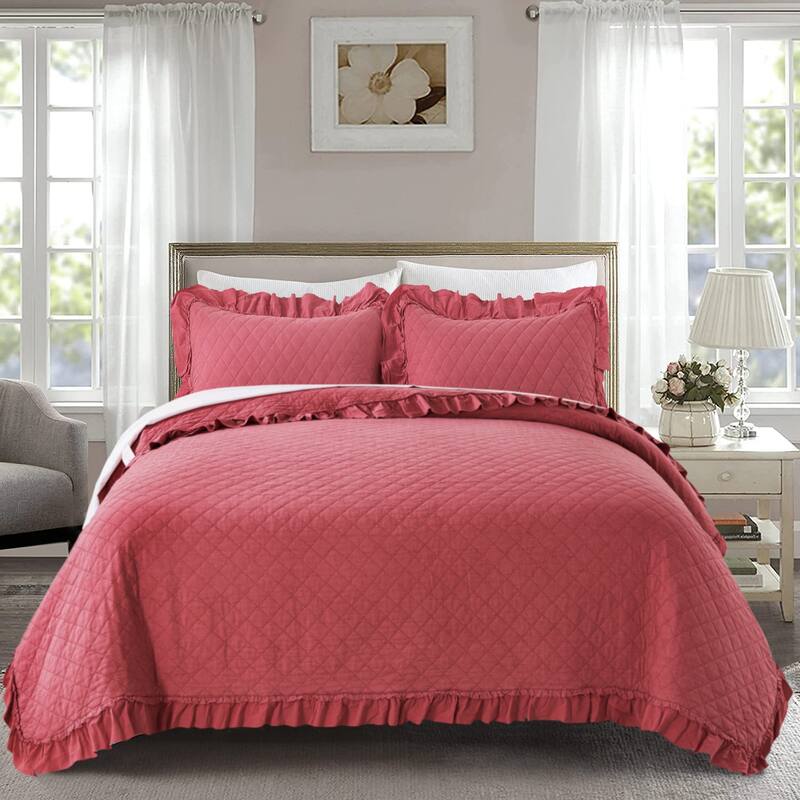 3 Piece Ruffle Quilt Set