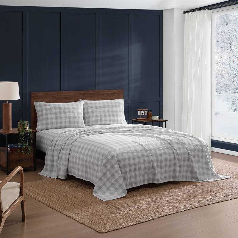 Tommy Hilfiger Printed Cotton Flannel Sheet Set