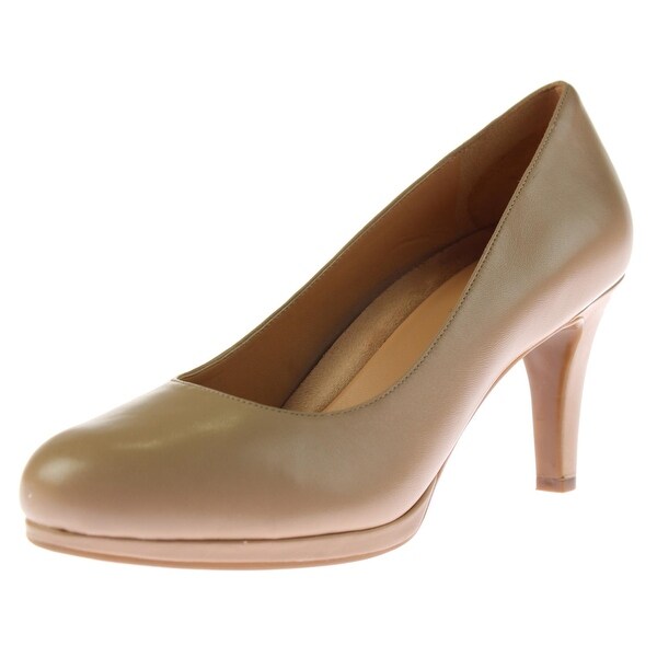 naturalizer gold pumps