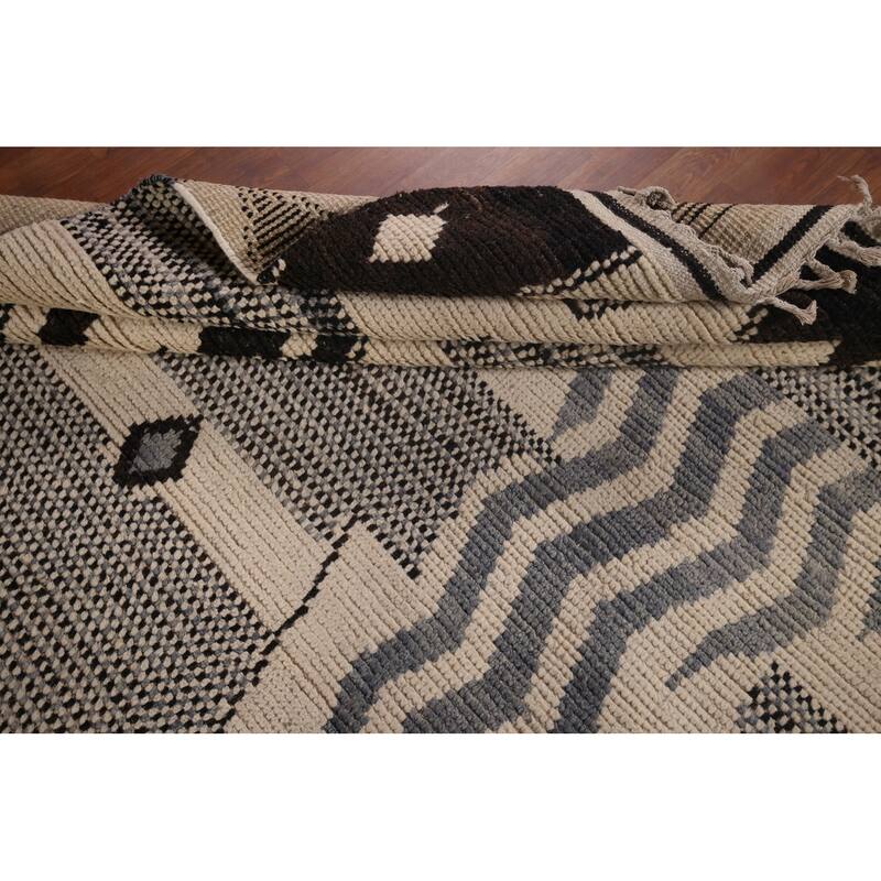Geometric Moroccan Rug Hand-Knotted Wool Carpet - 8'9"x 12'7"