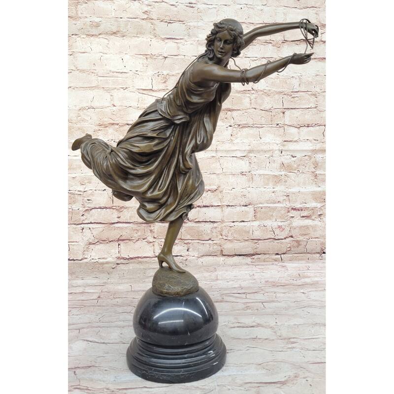 Female Figure In High Heels Flowing Dress - Art Deco Bronze Sculpture By Colinet