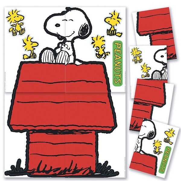 snoopy on doghouse pop