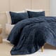 Wonderful Diamond Velvet 3 Piece Quilt Set
