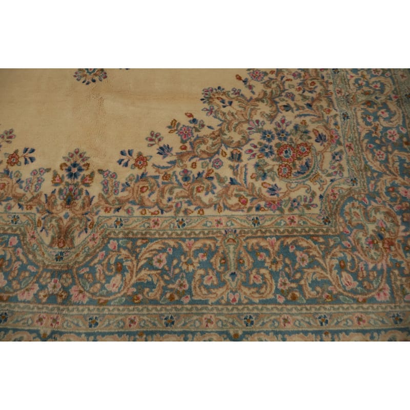 Hand Knotted Oriental 100% Wool Carpet Traditional Floral Beige & Ivories Kerman Area Rug - 8' 0'' X 7' 7''