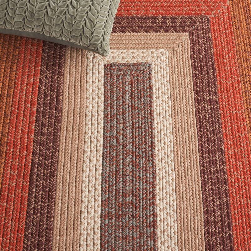SAFAVIEH Handmade Braided Gula Machine Washable Country Rug