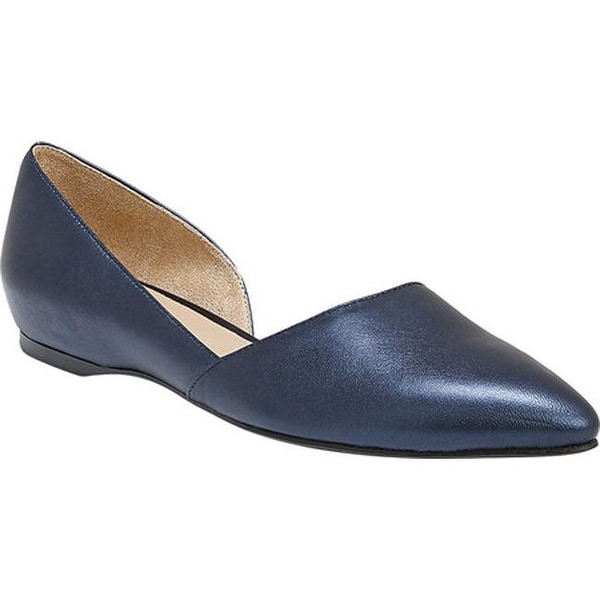 naturalizer navy shoes