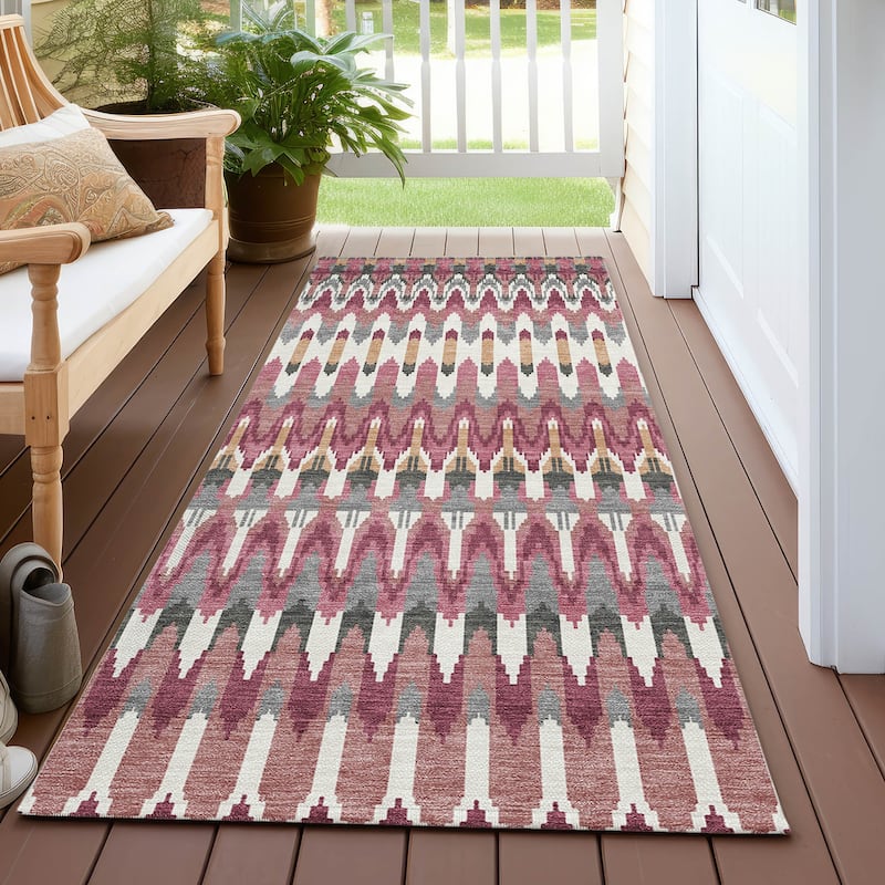 Machine Washable Indoor/ Outdoor Chantille Moroccan Boho Rug - Mauve - 2'3" x 7'6"