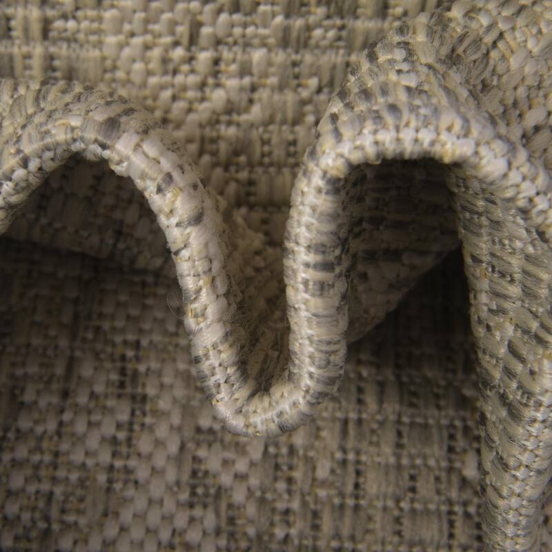 Outdoor Ogooplario Collection Area Rug