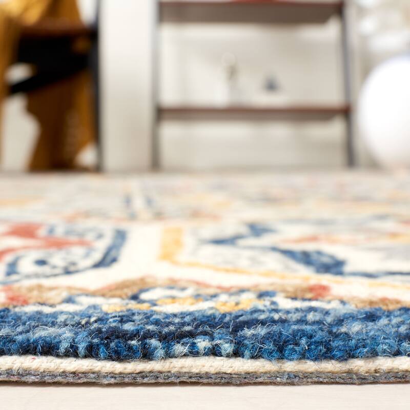 SAFAVIEH Handmade Metro Sanem French Country Wool Rug