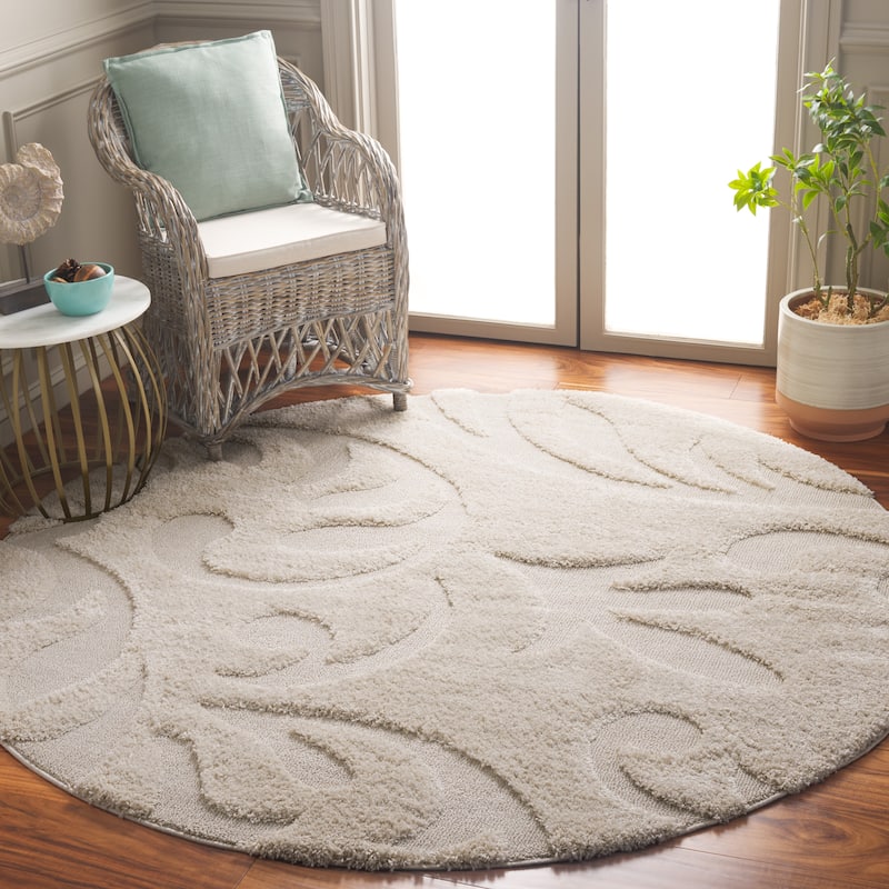 SAFAVIEH, Florida Shag Eilis Scroll Pattern 1.2-inch Thick Shag - 5' Round - Creme/Creme