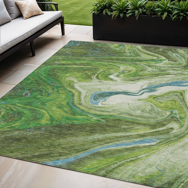 HomeRoots Abstract Transitional Rectangle Outdoor Rug - 5' X 8'