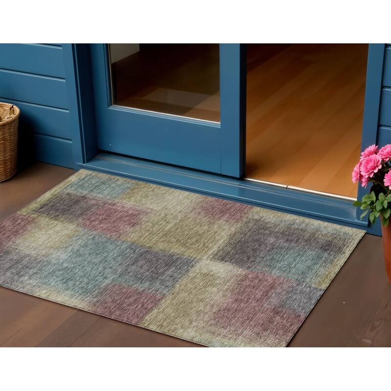 HomeRoots Abstract Transitional Rectangle Outdoor Rug - 3' x 5'