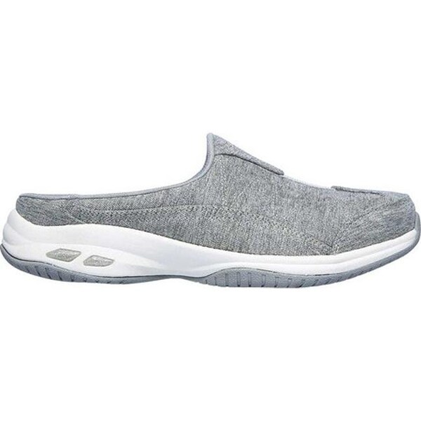skechers relaxed fit commute time