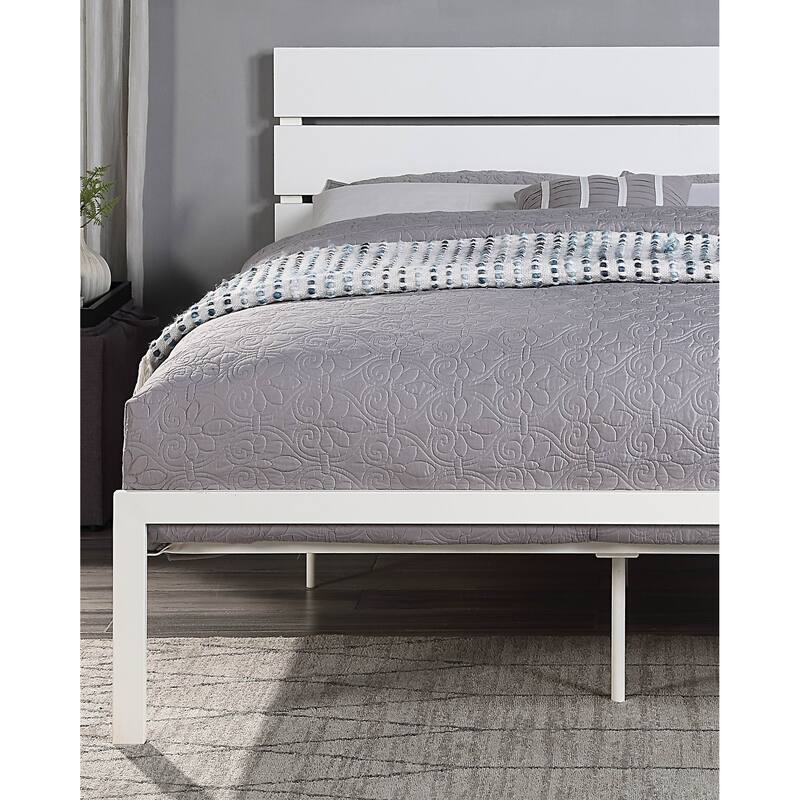 Queen Size White Metal Bed with MDF Headboard