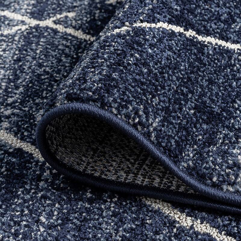 Mayson Mid-Century Modern Diamond Indoor Area Rug
