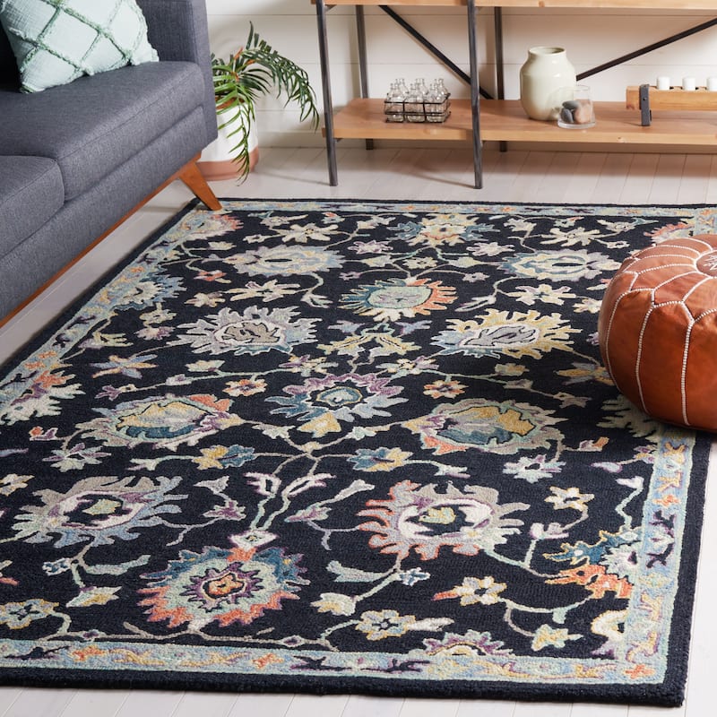 SAFAVIEH Handmade Blossom Zhamilya Floral Wool Rug - 4' x 6' - Black/Blue