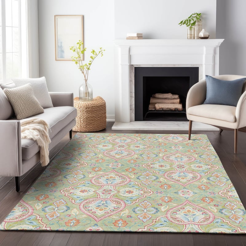 Machine Washable Indoor/Outdoor Traditional Spades Chantille Rug