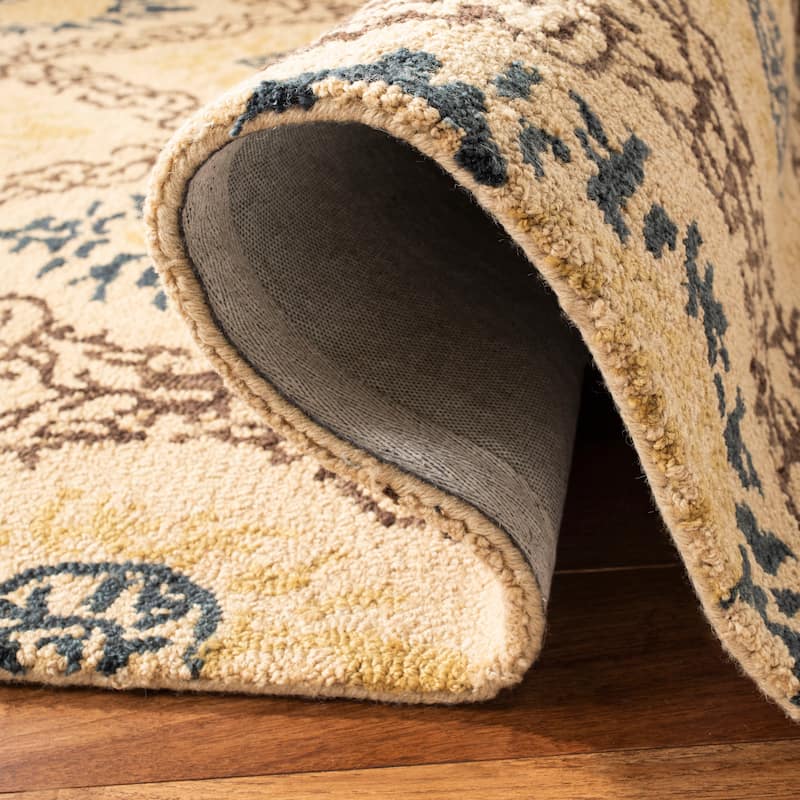 SAFAVIEH Handmade Antiquity Jacomijn Traditional Oriental Wool Rug