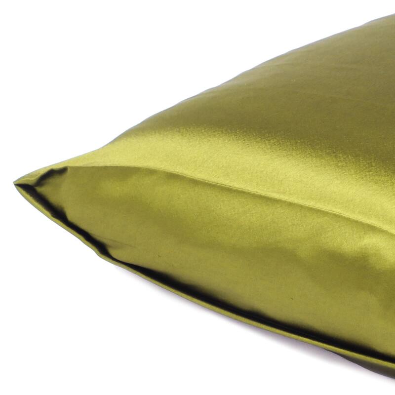 HomeRoots Lemongrass Dreamy Set Of 2 Silky Satin Queen Pillowcases