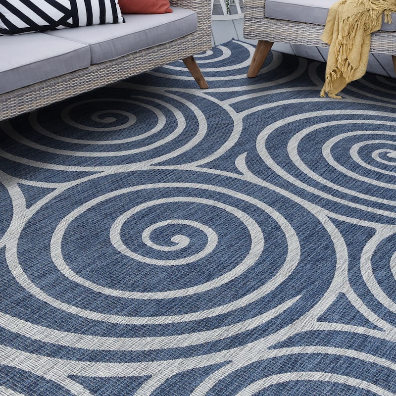 Colonnade Transitional Geometric Indoor/Outdoor Area Rug