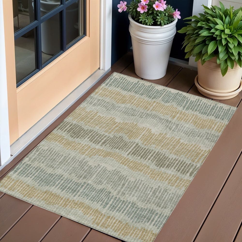 HomeRoots Striped Transitional Rectangle Outdoor Rug