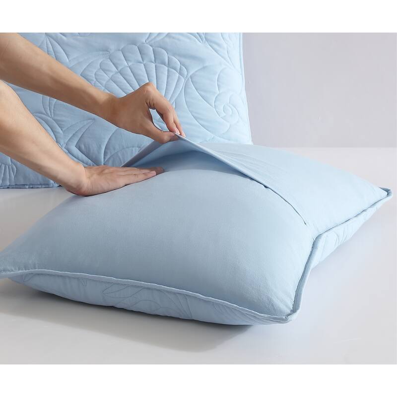 Caribbean Joe Solid Shell Outline Quilt Set