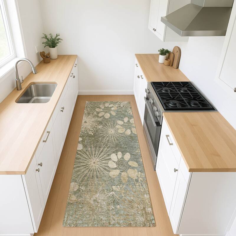 Machine Washable Indoor/ Outdoor Floral Geo Chantille Rug
