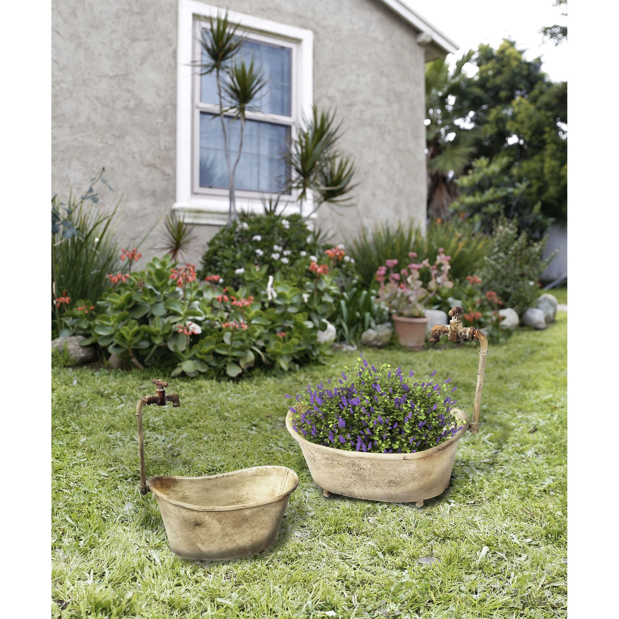 Alpine Corporation Rustic Bathtub With Faucet Planter On Sale Overstock 31859131 Redesign your bathroom with this rustic single sink vanity, which offers a charming weathered look. alpine corporation rustic bathtub with faucet planter