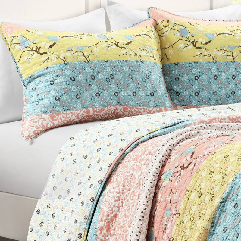 The Curated Nomad La Boheme Floral Cottage 3-piece Striped Quilt Set