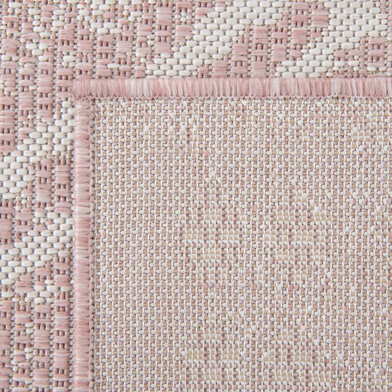 Outdoor Ogooplario Collection Area Rug