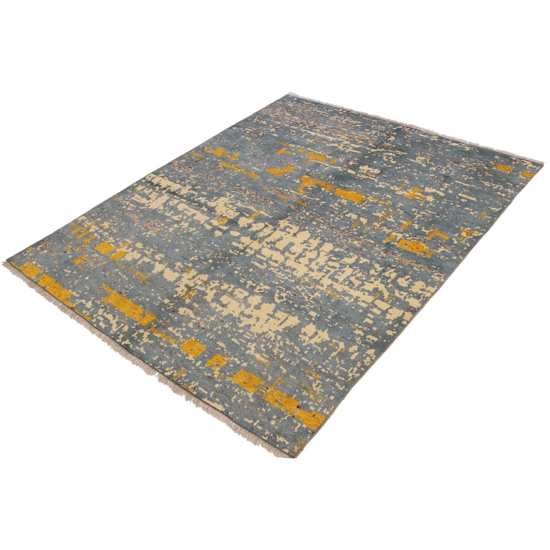 Shabby Chic Balochi Nava Blue/Beige Hand Knotted Wool Rug - 4'11'' x 6'5''