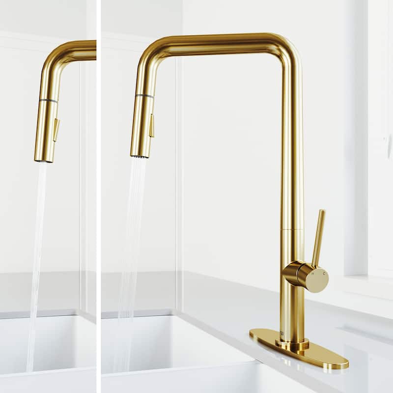 VIGO Parsons 18" H Single Handle Pull-Down Sprayer Kitchen Faucet