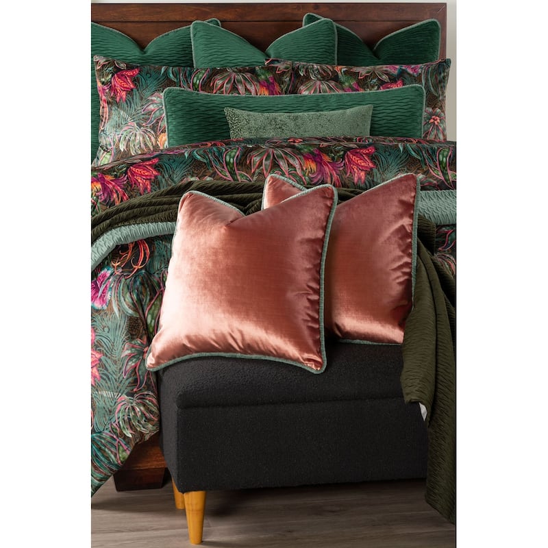 Smithsonian Les Plumes Duvet Set